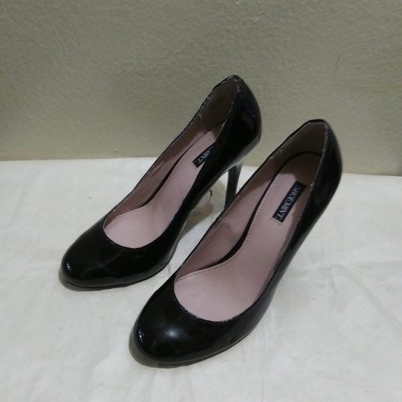 Shoemint "Rozemary" Heels - Picture 3 of 16